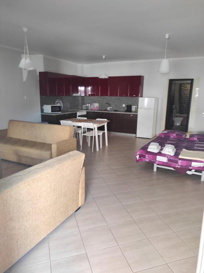 Moiras Apartments Лефкада Екстериор снимка