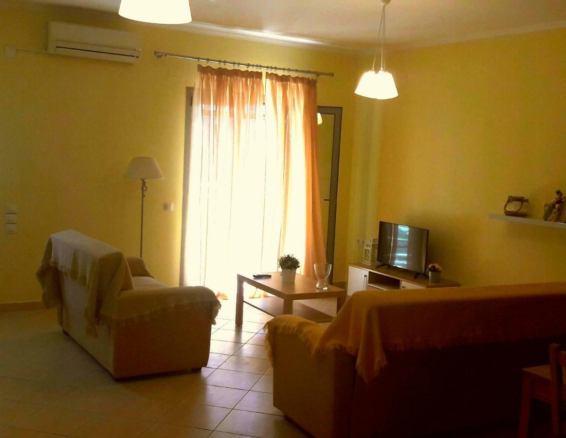 Moiras Apartments Лефкада Екстериор снимка